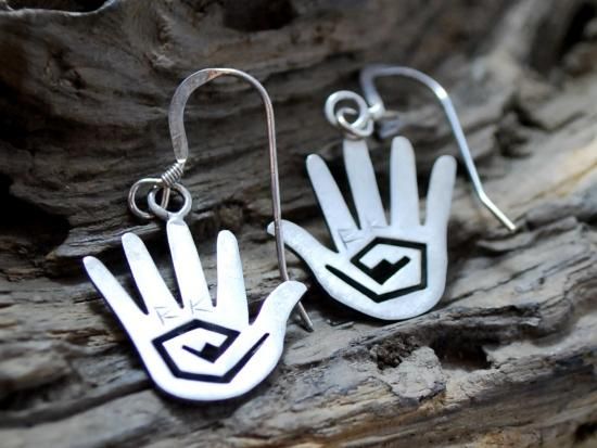 Raymond Kyasyousie（レイモンド・キャセヨウスィー)オーバーレイ