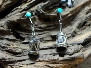 ナバホ族 - インディアンジュエリーやシルバーアクセサリー ナバホ族 - インディアンジュエリーやシルバーアクセサリー