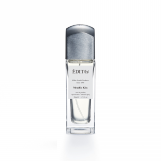 <img class='new_mark_img1' src='https://img.shop-pro.jp/img/new/icons1.gif' style='border:none;display:inline;margin:0px;padding:0px;width:auto;' />Metallic Kiss / eau de parfum