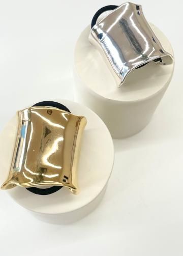 <img class='new_mark_img1' src='https://img.shop-pro.jp/img/new/icons14.gif' style='border:none;display:inline;margin:0px;padding:0px;width:auto;' />ensouk   metalplate haircaff   GOLDEA153HGD 