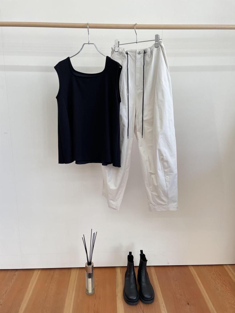 ayane ピーチスキンパレルレッグパンツ BLACK 815311