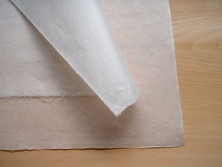 薄美濃紙　うすみのがみ　2.1〜2.9匁（もんめ）