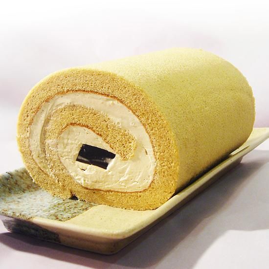 自家製コーヒーゼリーの入った 老舗喫茶の珈琲ロールケーキ - コーヒー