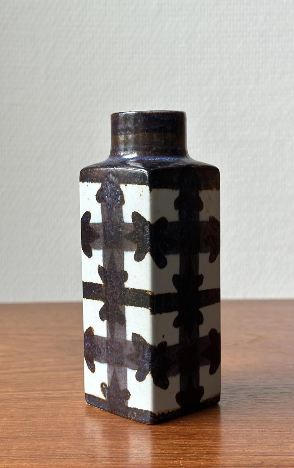 アルミニア Aluminia 旧ロイヤルコペンハーゲン 花瓶