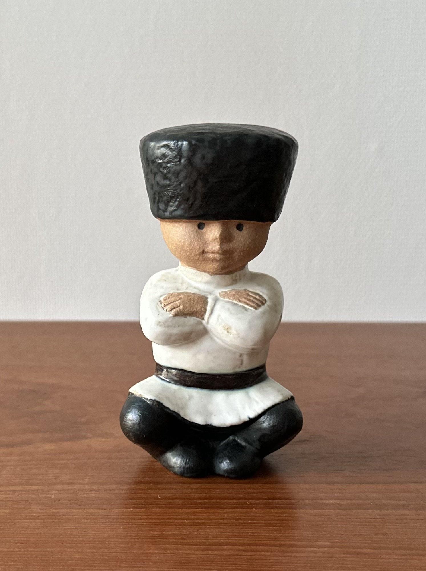 Lisa Larson ꥵ 顼  λҶ Ivan 