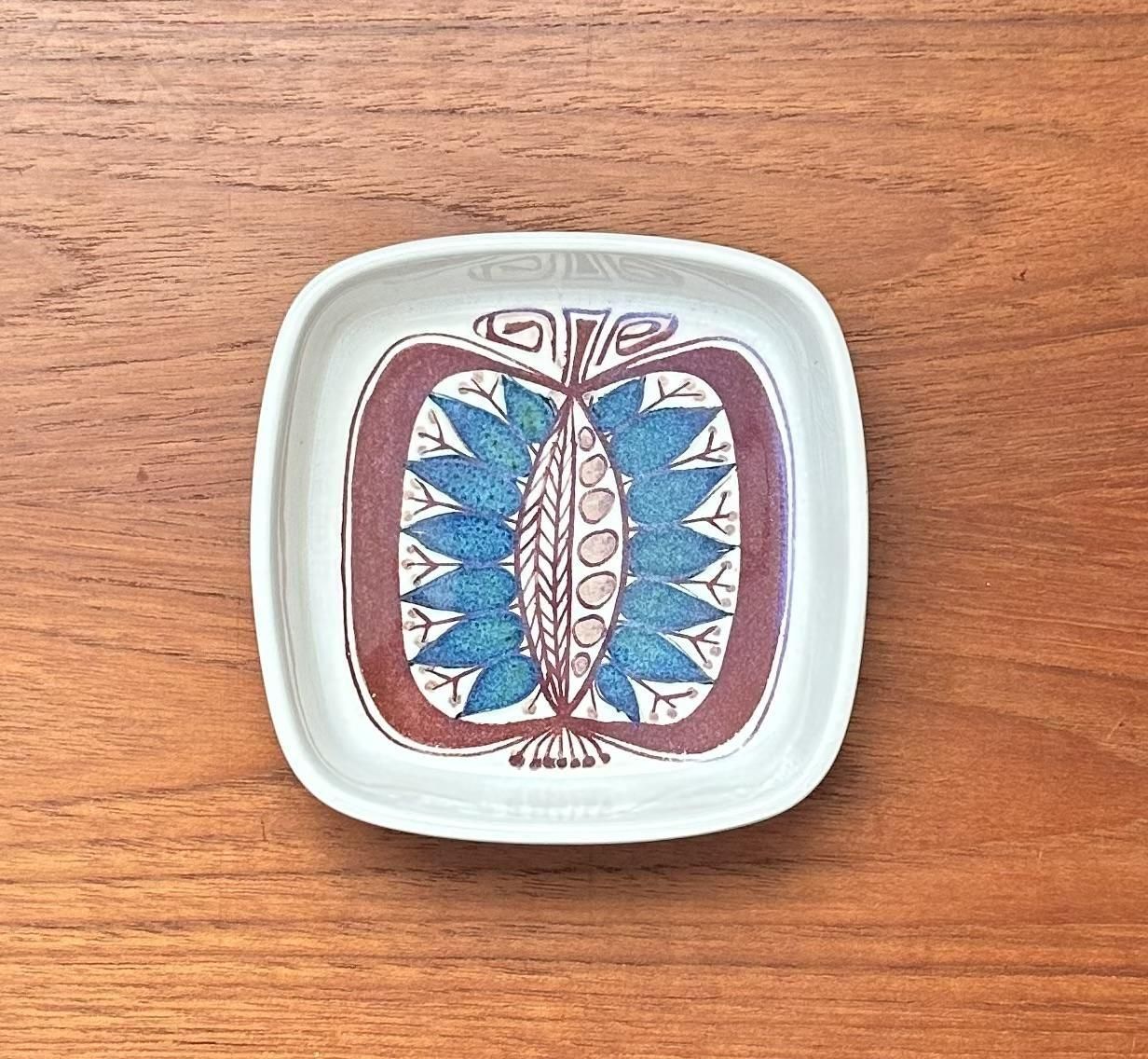 Royal Copenhagen 륳ڥϡ / Tenera  ƥͥ顡Beth Breyen   11 cm<img class='new_mark_img2' src='https://img.shop-pro.jp/img/new/icons21.gif' style='border:none;display:inline;margin:0px;padding:0px;width:auto;' />