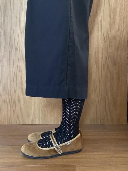 toujours ストラップシューズ　ベロア　navy toujours ストラップシューズ ベロア navy toujours ストラップ
