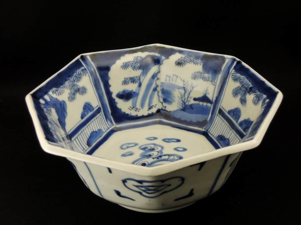 伊万里染付八角鉢 / Imari Blue & White Octagonal Bowl - OKURA ORIENTAL ART /  大蔵オリエンタルアート