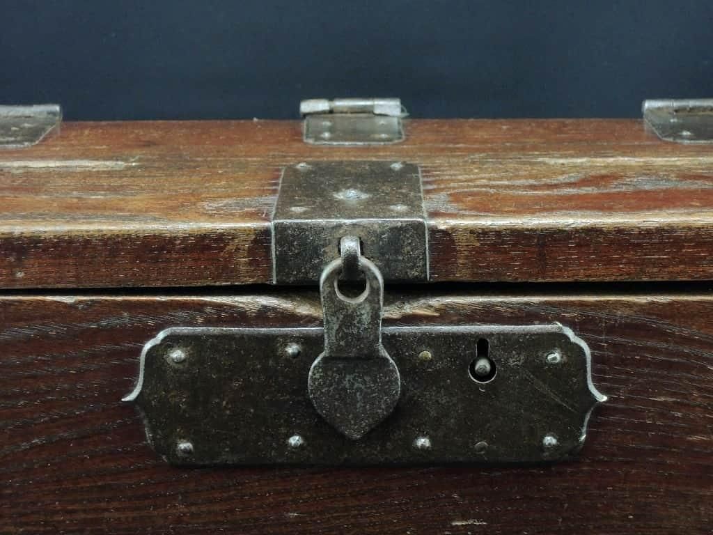 銭箱 / Wooden Money Box - OKURA ORIENTAL ART / 大蔵オリエンタルアート