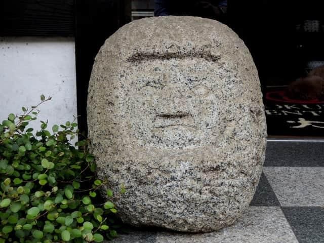 ФΤ / Stone Daruma