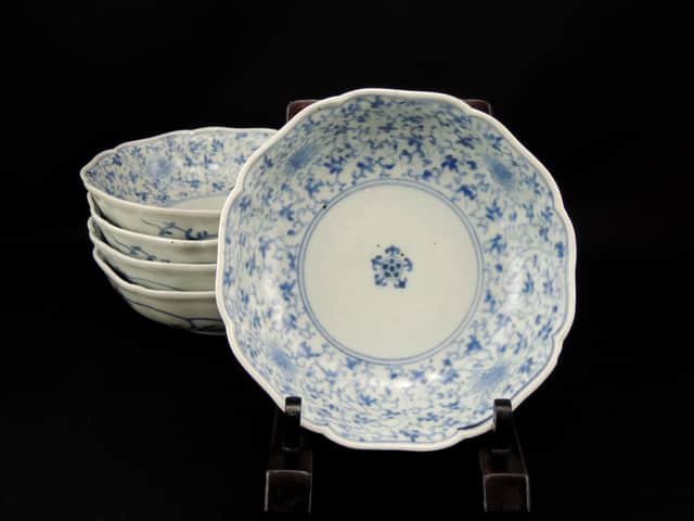 Τղʸʤޤ / Imari Blue & White 'Namasu' Bowls with the pattern of 'Hanakarakusa'  set of 5