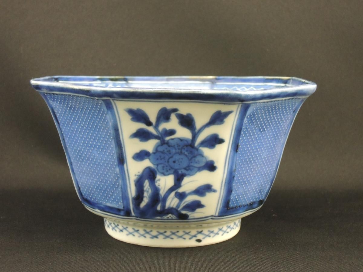 伊万里 八角鉢 古伊万里染付八角鉢 [p0337]【Old IMARI bowl】 – 青梵ギャラリー