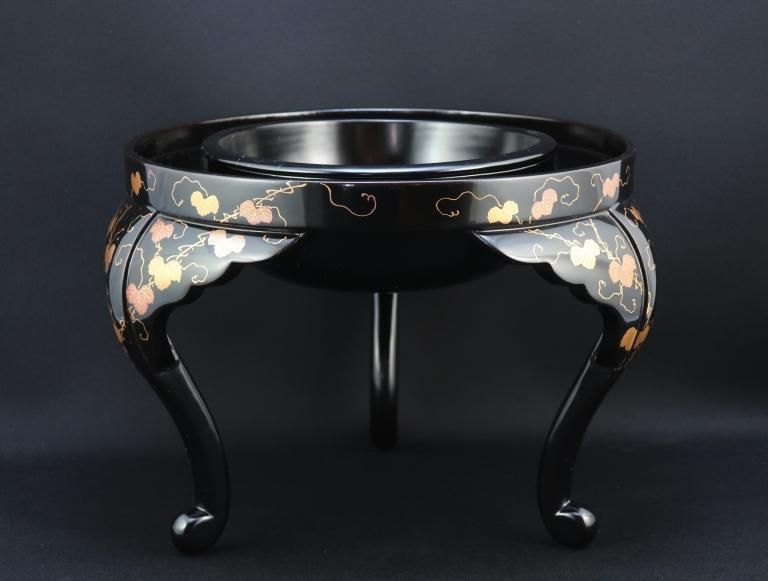 ɵռ / Black-lacquered 'Haisen' Sake cup Washing Bowl 
