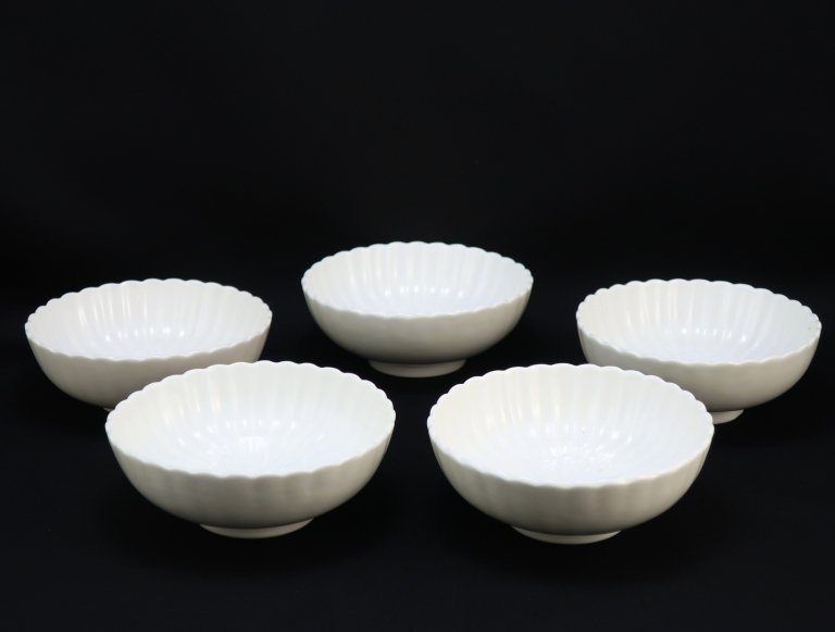 Τ򼧵Ʋ־ȭ ޵ / Imari White Porcelain Chrysanthemum-flower-shaped Bowls  set of 5