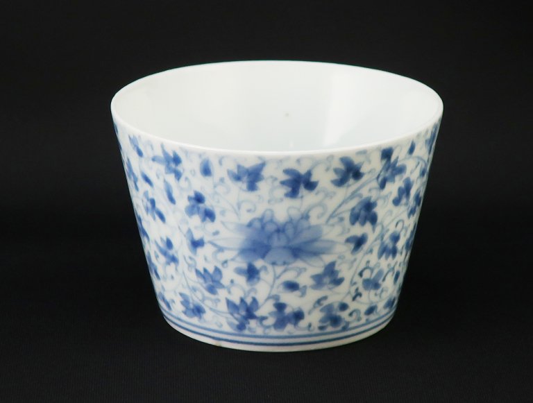 Τղʸ / Imari Blue & White 'Soba' Cup wiht the pattern of 'Hanakarakusa'