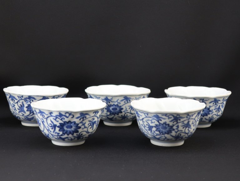 Τյʸա޵ / Imari Blue & White 'Mukoduke' Cups  set of 5