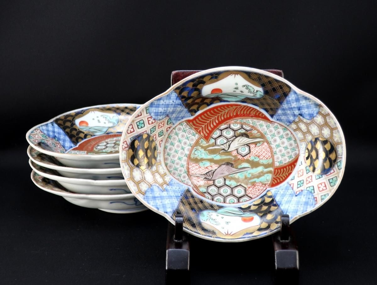 伊万里色絵藤鶴亀甲文変形皿五枚組 Imari Polychrome Plates Set Of 5 Okura Oriental Art 大蔵オリエンタルアート 伊万里色絵藤鶴亀甲文変形皿五枚組 Imari Polychrome Plates Set Of 5 Okura Oriental Art 大蔵オリエンタルアート