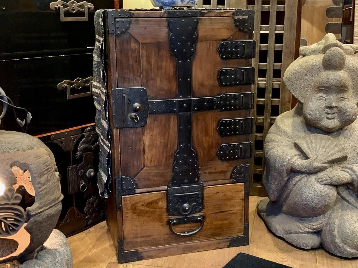 行商箪笥 / Peddler's Chest - OKURA ORIENTAL ART / 大蔵 行商箪笥 / Peddler's Chest - OKURA ORIENTAL ART / 大蔵