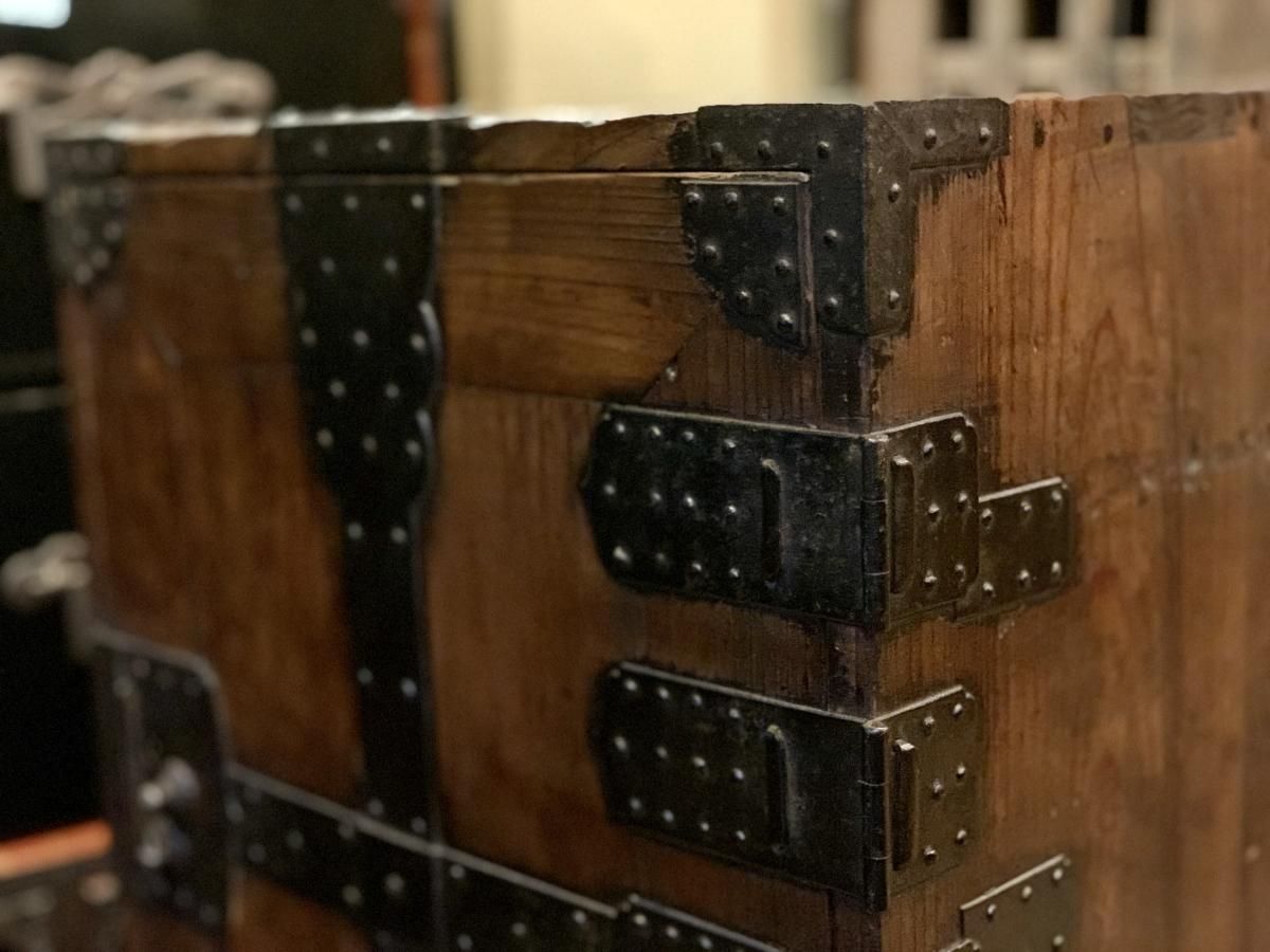 行商箪笥 / Peddler's Chest - OKURA ORIENTAL ART / 大蔵