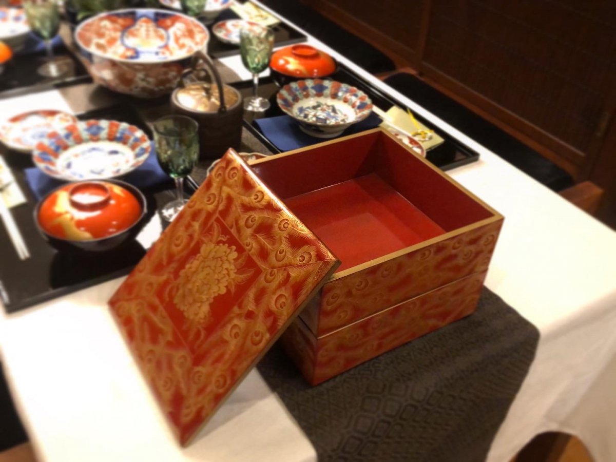 輪島朱塗沈金蒔絵重箱 / Wajima-Red-Lacquered 'Jubako' Food Boxes 