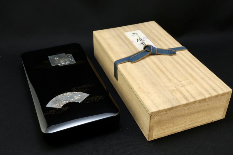 Ʋ¤ / Black-lacquered Stationary Box with Silver Inray Work  made by 'Shobido'