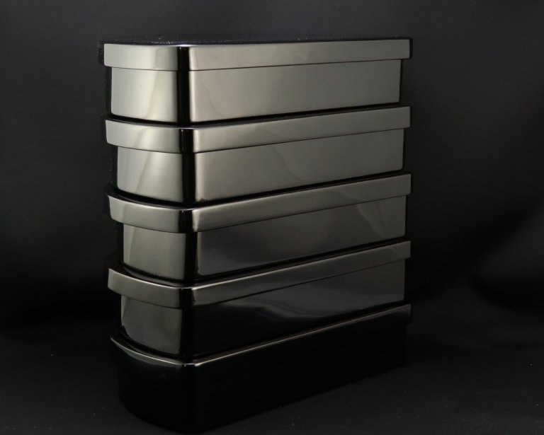 ܷȾȢ ޸ / Wajima-black-lacquered 'Bento'(Lunch) Boxes  set of 5