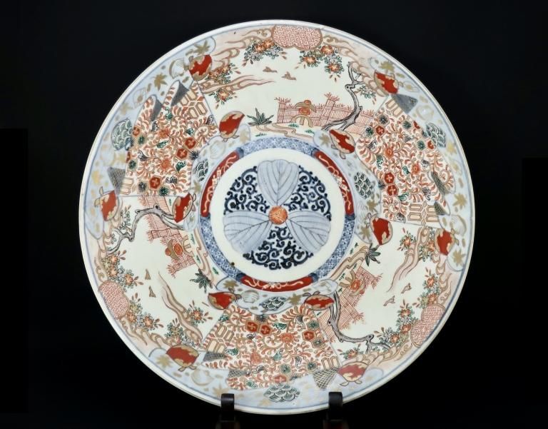 伊万里金唐草桜文色絵大皿 / Imari Large Polychrome Plate