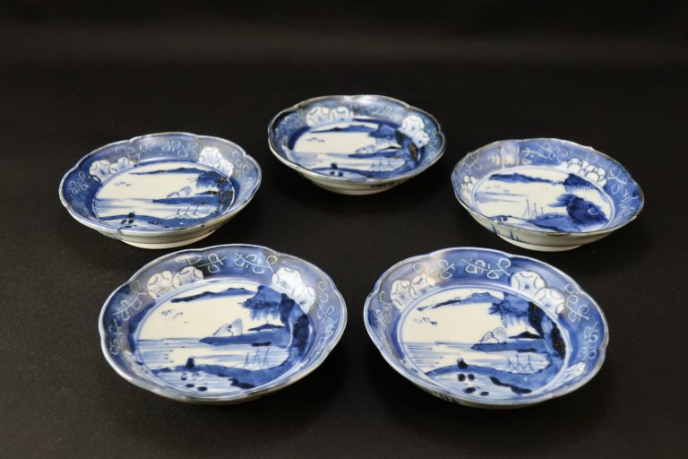 伊万里染付梅山水文梅花型小皿　五枚組 / Imari Small Blue & White Plates  set of 5