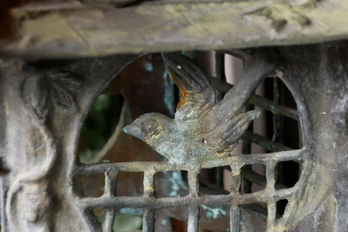 銅器釣灯籠 / Bronze Hanging Lantern - OKURA ORIENTAL ART