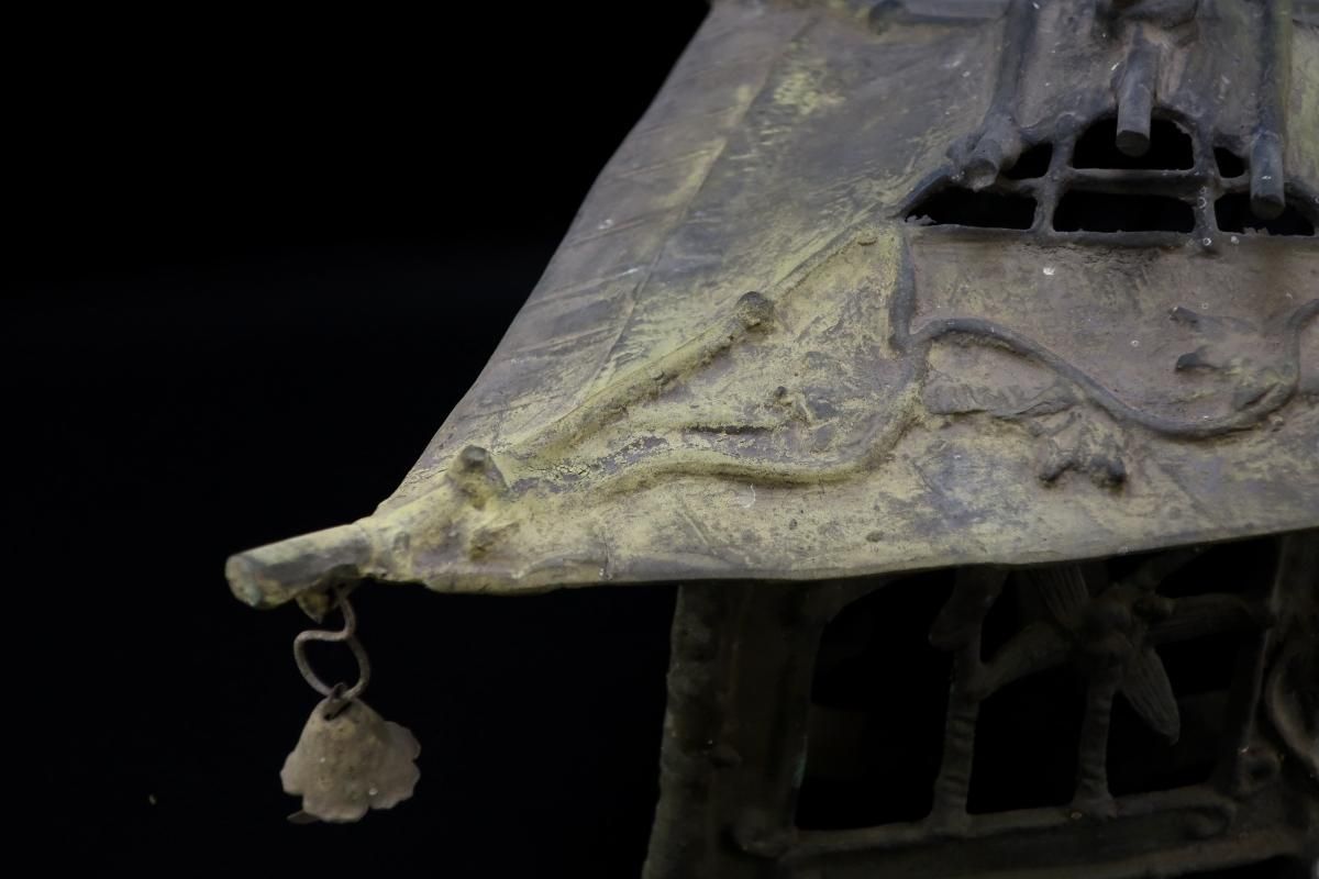 銅器釣灯籠 / Bronze Hanging Lantern - OKURA ORIENTAL ART