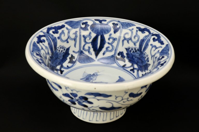 Τʸ / Imari Large Blue & White 'Haisen' Sake cup Washing Bowl