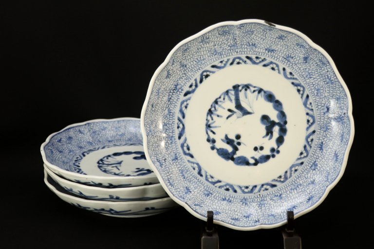 Τʸ / Imari Blue & White Plates with the papptern onf'Mijinkarakusa'  set of 4