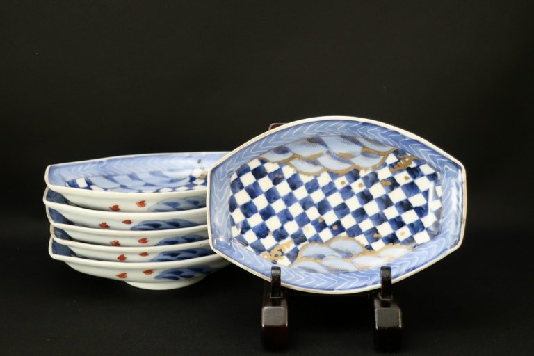 伊万里市松青海波文舟形皿　六枚組 / Imari Blue & White Boat-shaped Plates with the picture 