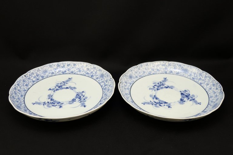 Τղʸ / Imari Blue & White Plates with the pattern od 'Hanakarakusa'  set of 2