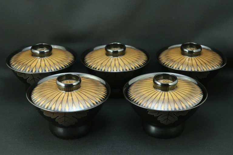 ɵƲּʪС޵ / Black-lacquered Soup bowls with Lids  set of 5