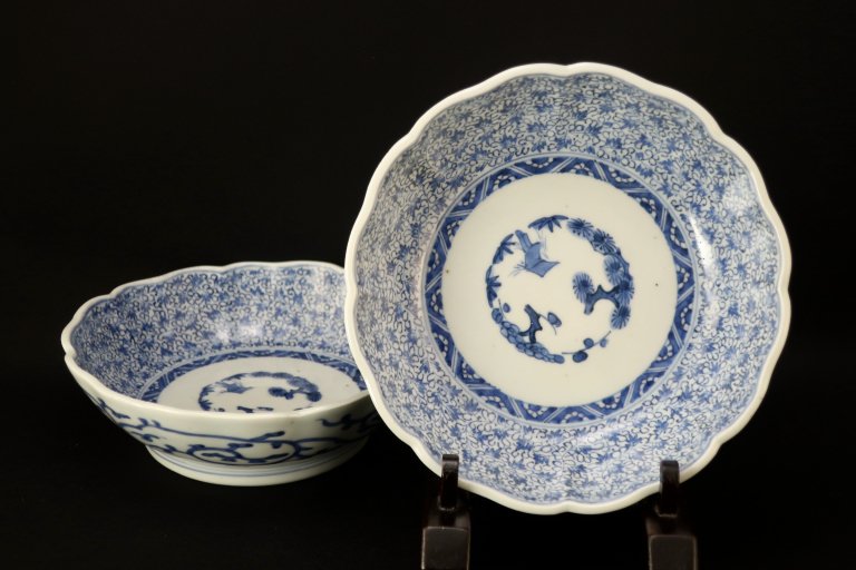 伊万里染付微塵唐草文大なます皿　二枚組 / Imari Large Blue & White 'Namasu' Bowls  set of 2