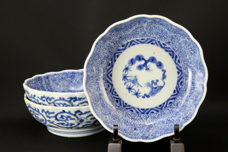 伊万里染付微塵唐草文大なます皿　三枚組 / Imari Large Blue & White 'Namasu' Bowls  set of 3