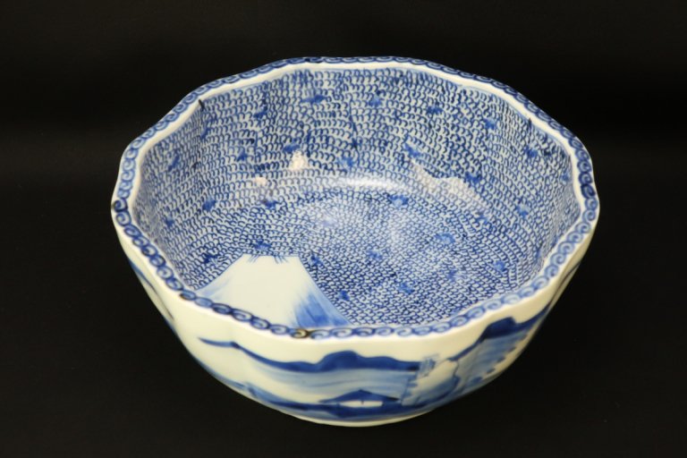 伊万里染付微塵唐草文富士山龍文中鉢 / Imari Blue & White Bowl with the picture of Mt. Fuji