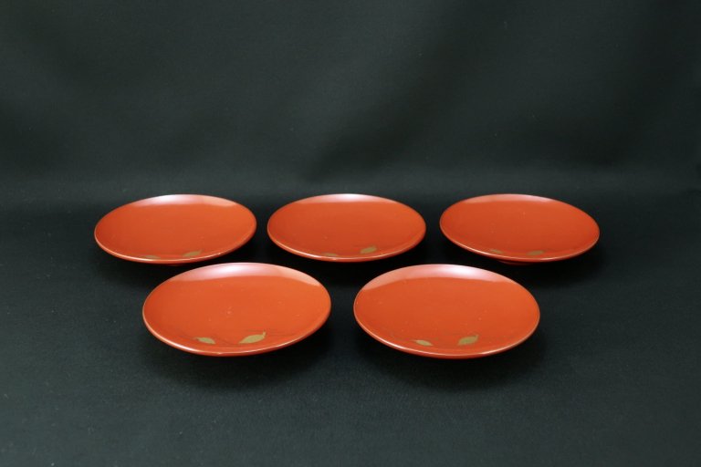 朱塗松蒔絵引盃　五客組 / Red-lacquered Sake Cup