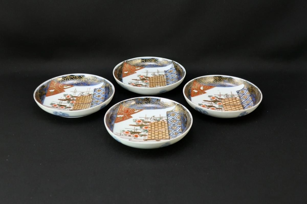 伊万里色絵菊花籠の図四寸皿 四枚組 / Imari Small Polychrome Plates set of 5 - OKURA ORIENTAL ART / 大蔵オリエンタルアート 伊万里色絵菊花籠の図四寸皿 四枚組 / Imari Small Polychrome Plates set of 5 - OKURA ORIENTAL ART / 大蔵オリエンタルアート