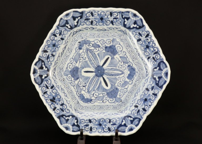 伊万里線描染付六角大皿 / Imari Large Hexagonal Blue & White Plate