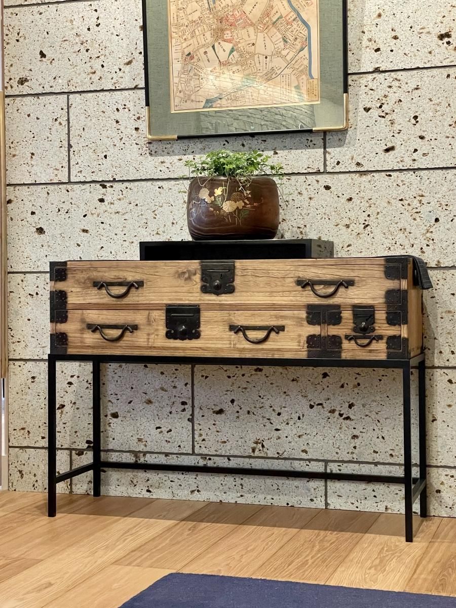 総桐刀箪笥コンソール / Sword chest Console - OKURA ORIENTAL 総桐刀箪笥コンソール / Sword chest Console - OKURA ORIENTAL