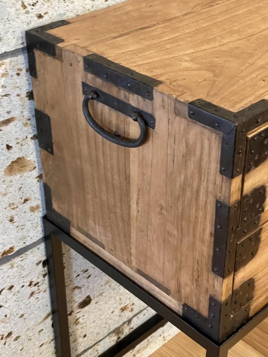 アンティーク♦️高級和箪笥♦️レトロ 嫁入り道具オーダー品♦️大正浪漫♦️送料込 総桐刀箪笥コンソール / Sword chest Console - OKURA ORIENTAL