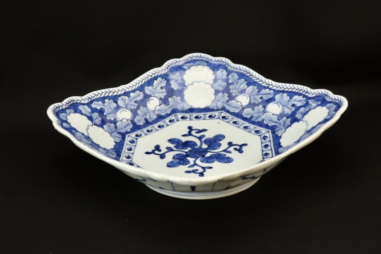 ΤյƲʸʿȭ / Imari Large Square Blue & White Bowl