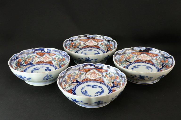 伊万里色絵竹椿文なます皿　四枚組 / Imari Polychrome 'Namasu' Bowls with the picture of Camellias  set of 4