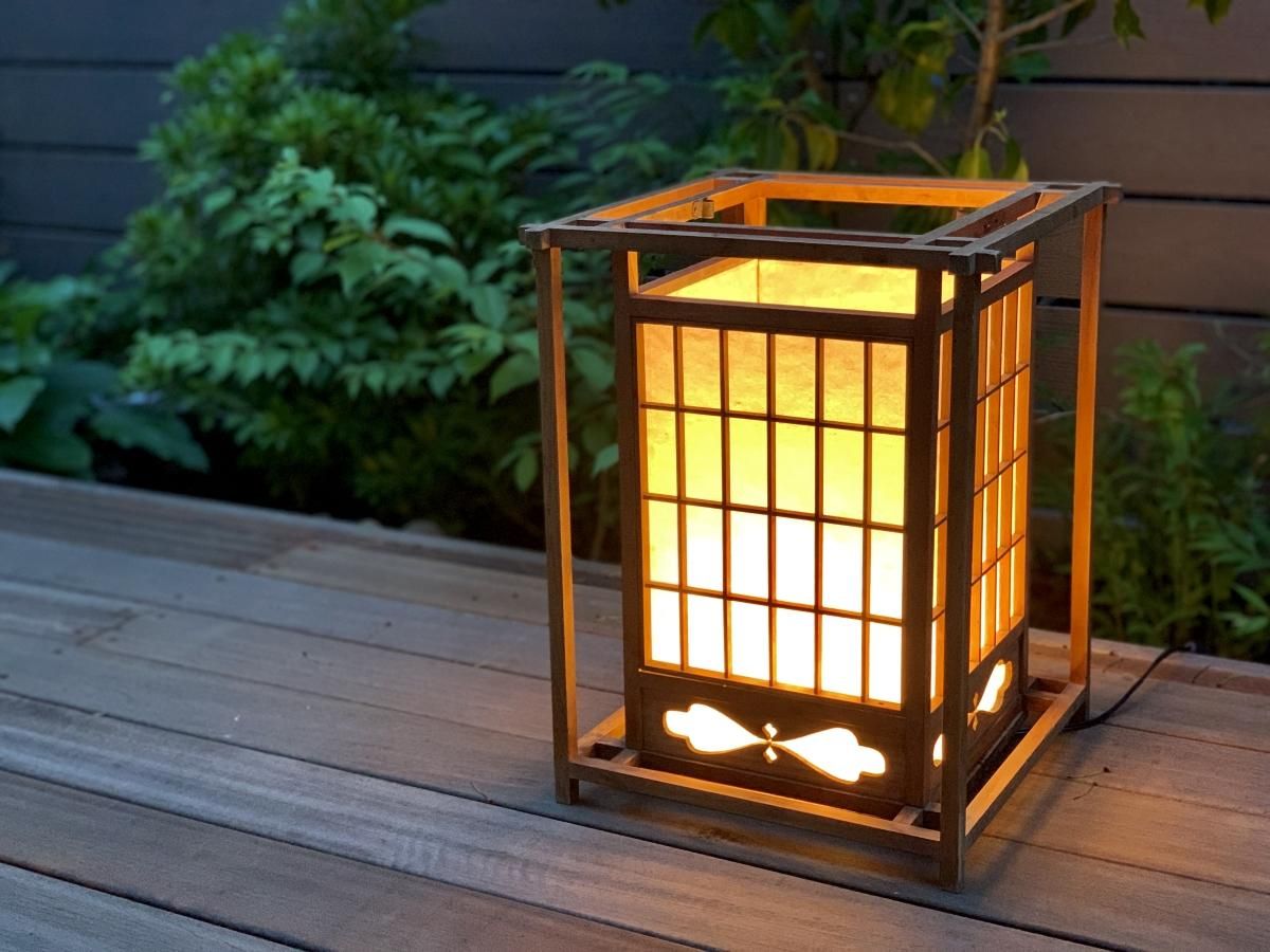 白木格子行灯 / Wooden 'Andon' Paper Lamp - OKURA ORIENTAL ART