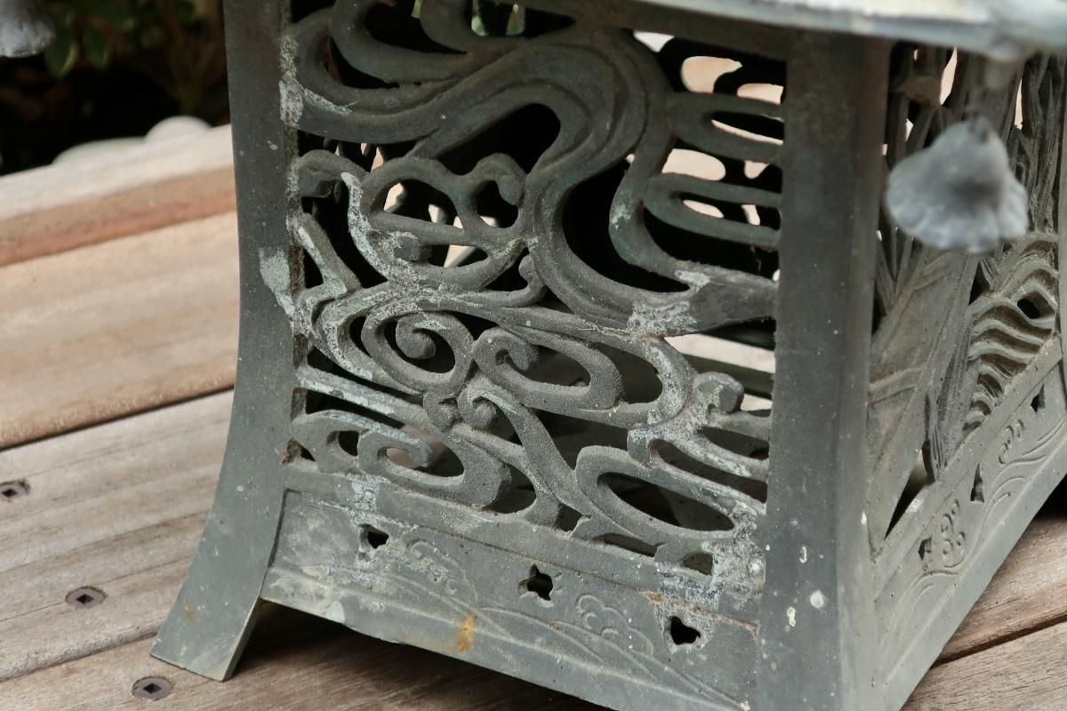 銅器釣灯籠 / Bronze Hanging Lantern - OKURA ORIENTAL ART