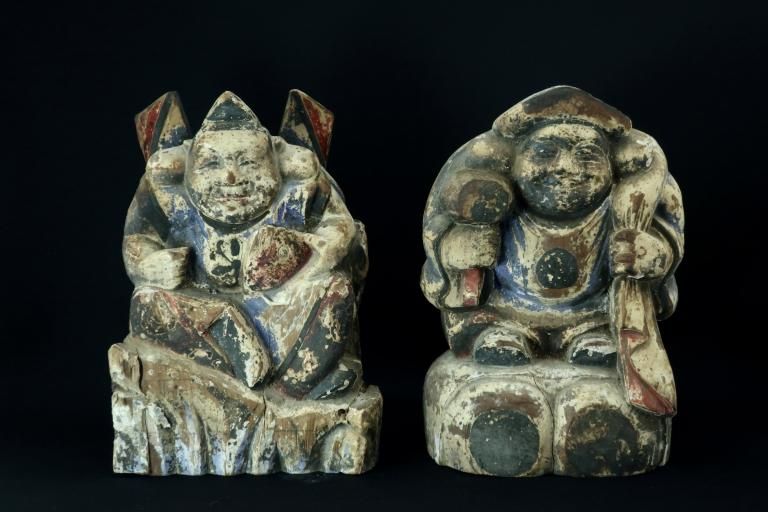 Ħ / Wooden Statue of Ebisu & Daikoku