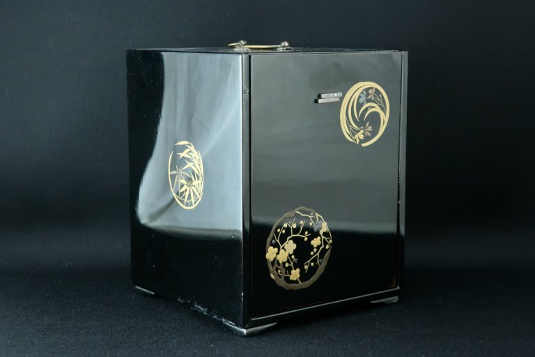 黒塗四君子蒔絵菓子箪笥 / Black-lacquered Sweet Box with Drawers 'Kashi Tansu'