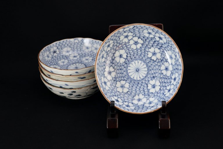 Τήʸʤޤ / Imari Blue & White 'Namasu' Bowls  with the pattern of Sakura  set of 5